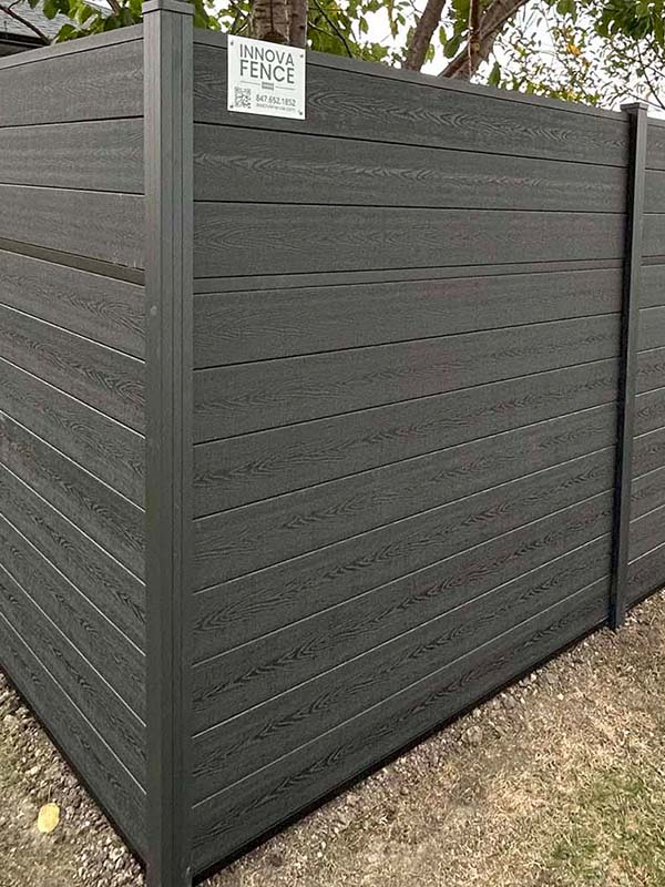 Composite fencing benefits in Northwest Chicago